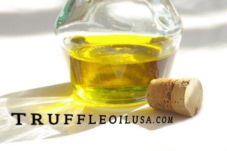 Large Black Truffle Oil Bicknell Utah Food Service 4.5 Gallons